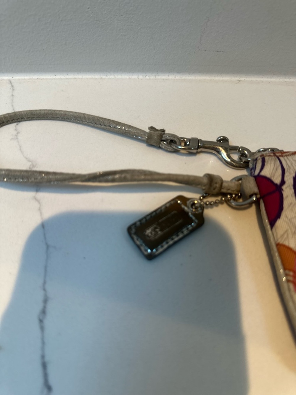 Coach Poppy Y2K  wristlet in Pink & Purple - Picture 6 of 9